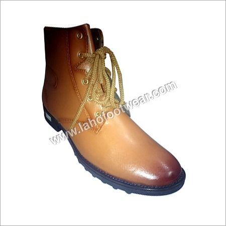 पुरुषों के बूट