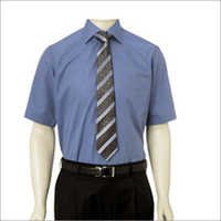 रंगीन पुरुषों की औपचारिक कमीज़