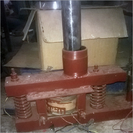 इलेक्ट्रोमैग्नेटिक वाइब्रेटर