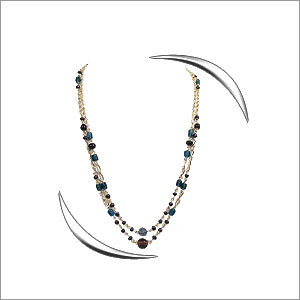 कॉस्ट्यूम बीडेड नेकलेस