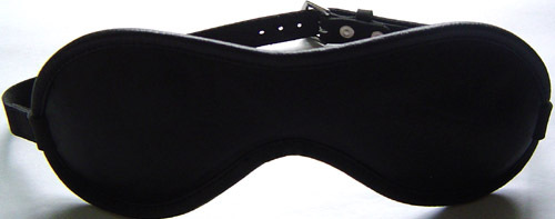 लेदर ब्लाइंडफोल्ड