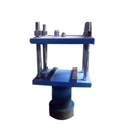 Denn Mould