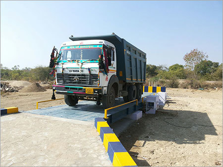 Modular Weighbridge - Steel, Variable Dimensions | High Accuracy, Durable Design, Easy Installation, Versatile Use, Digital Indicators, 1-year Warranty