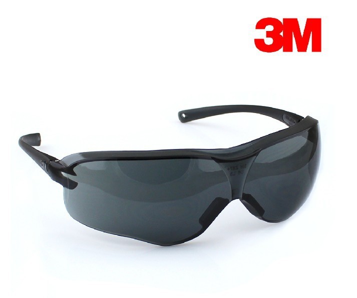 Safety Goggles - Pvc Polycarbonate , Adjustable Size , Black Color | Anti Scratch, Clear Lens, Soft Nose Bridge And Temple Tips For All Day Comfort, 99.9% Uv Absorption, Unisex Virtua Plus Protective Eyewear