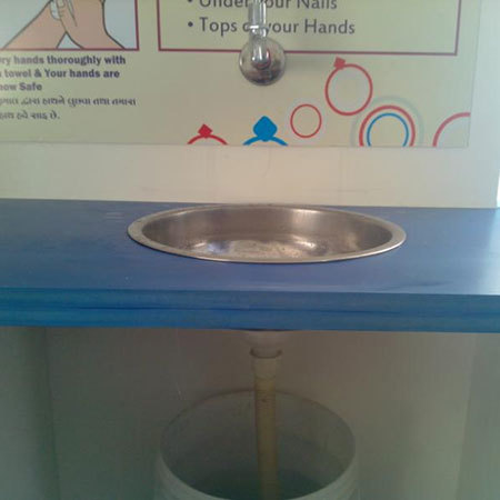 शेल्विंग निर्माण