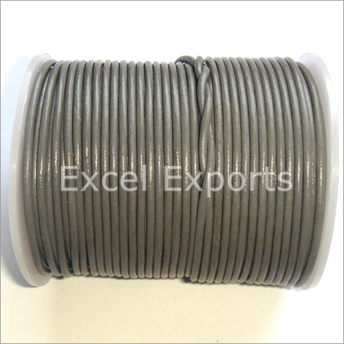 रंग-बिरंगी चमड़े की रस्सियाँ 2 मिमी