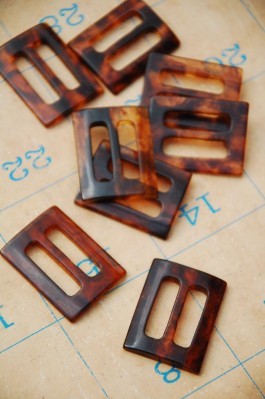 Brown Polyester Buckles