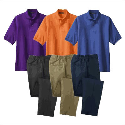 हाउसकीपिंग स्टाफ यूनिफॉर्म