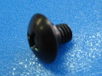 ऑटोमोटिव फास्टनर - विशेष और विभिन्न स्क्रू