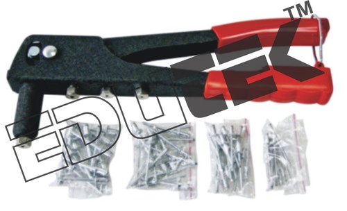 रिवेट गन