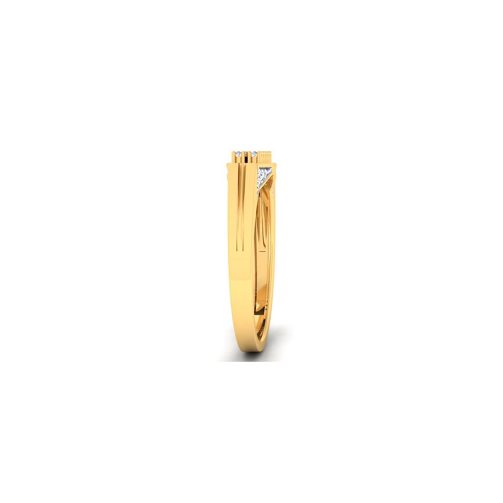 18k Yellow Gold Ring With Diamonds