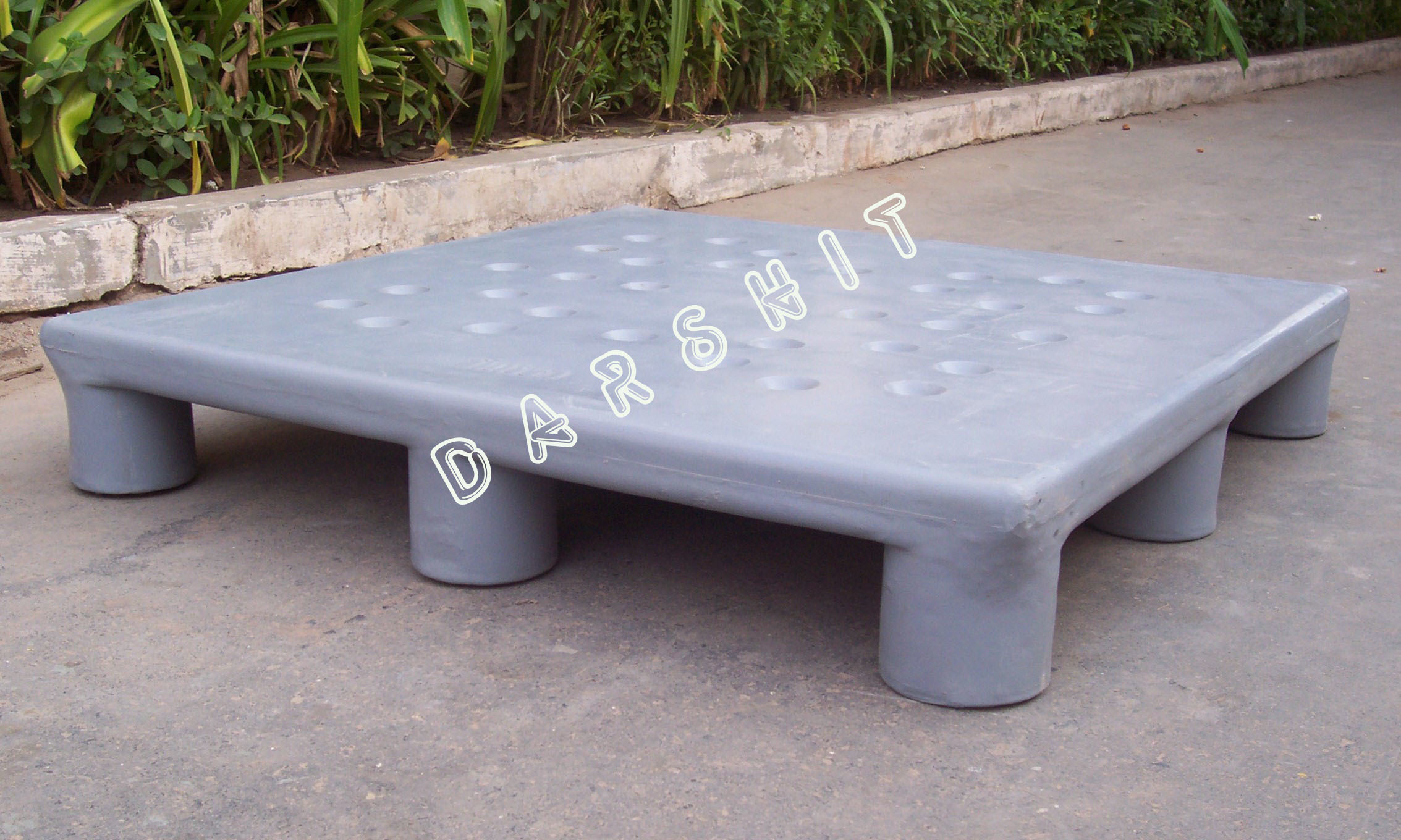 Non-reversible 4-way Entry Pallet - 800x1000x155 Mm, Cost-effective, Easy To Clean, Watertight, Robust Design, Chemical Resistant, Gmp Compliant, High Impact Strength, Hygienic Quality