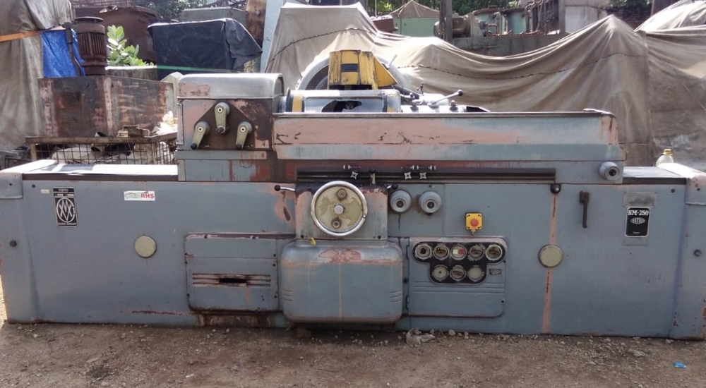 MATRIX 47 Thread Grinding Machine