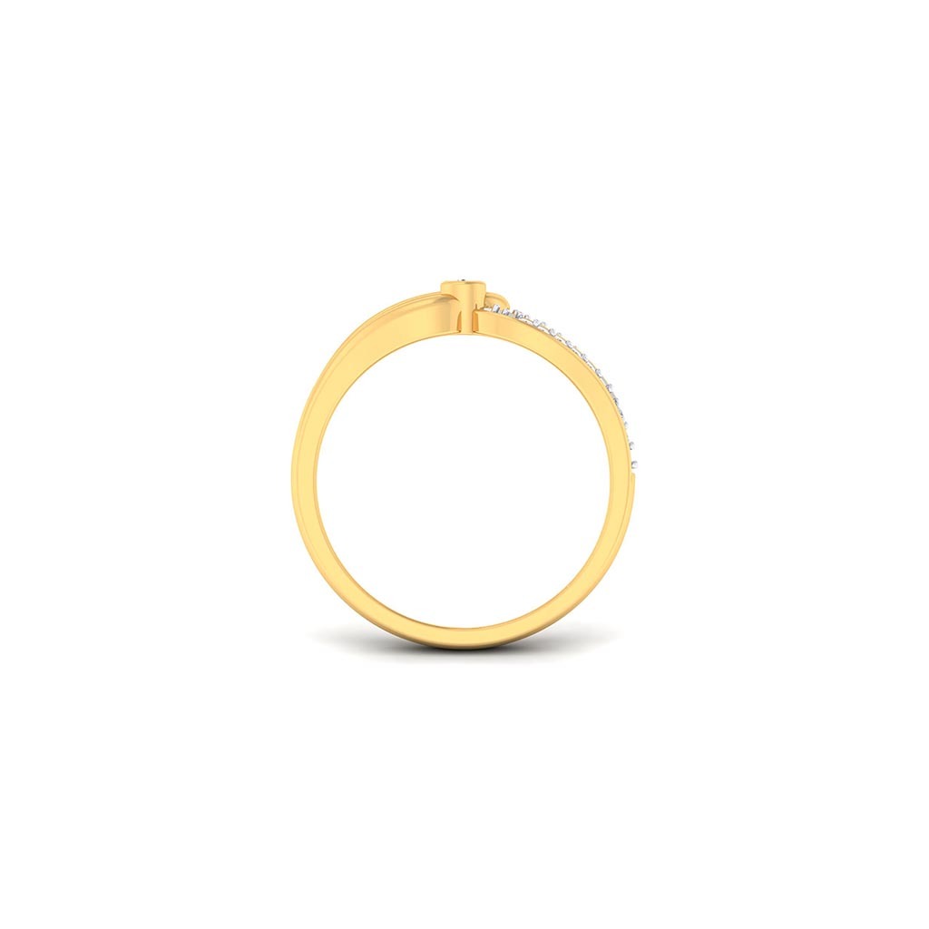 18k Yellow Gold Ring With Diamonds