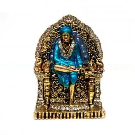 डिजाइनर साईं बाबा सिंहासन पर