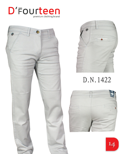 पुरुषों के लिए कॉटन ट्राउजर