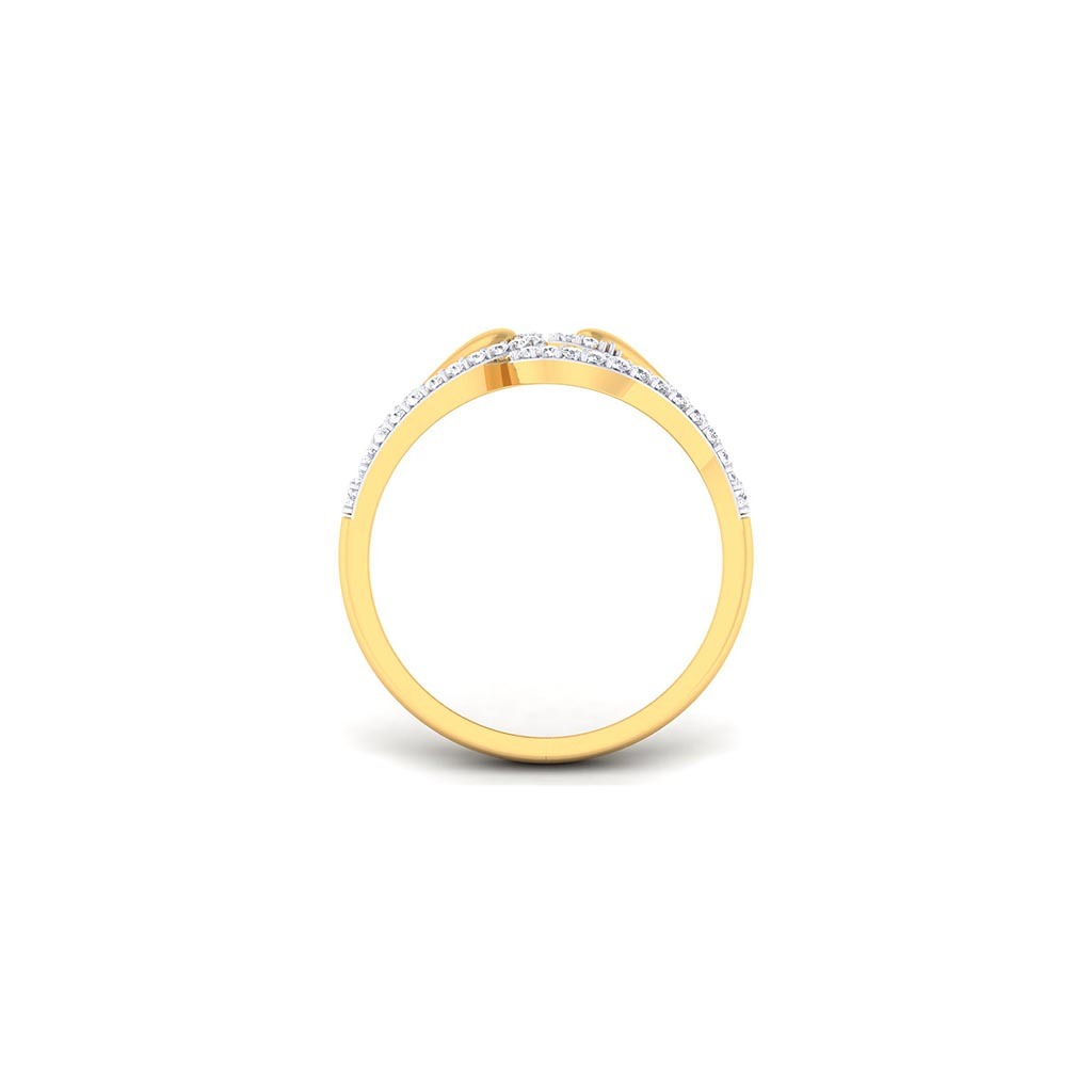 18k Yellow Gold Ring With Diamonds
