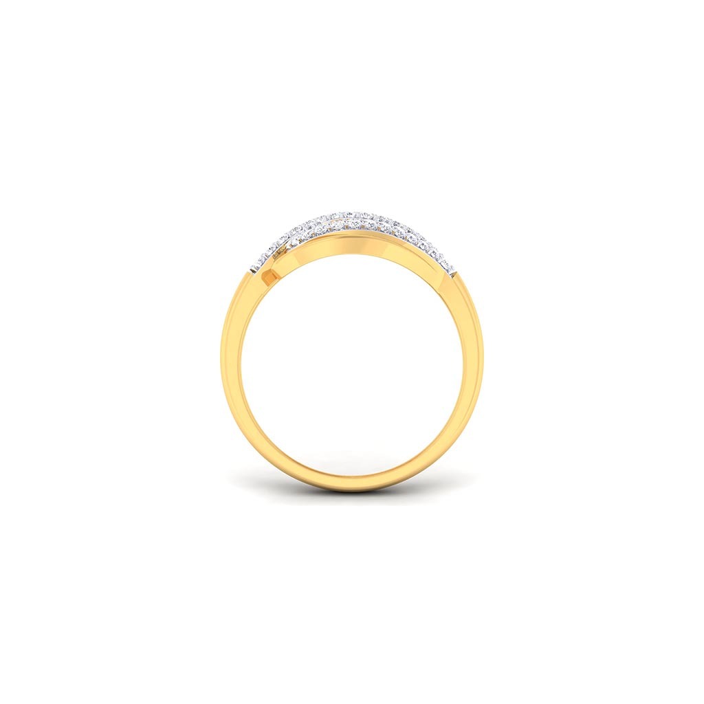 18k Yellow Gold Ring With Diamonds