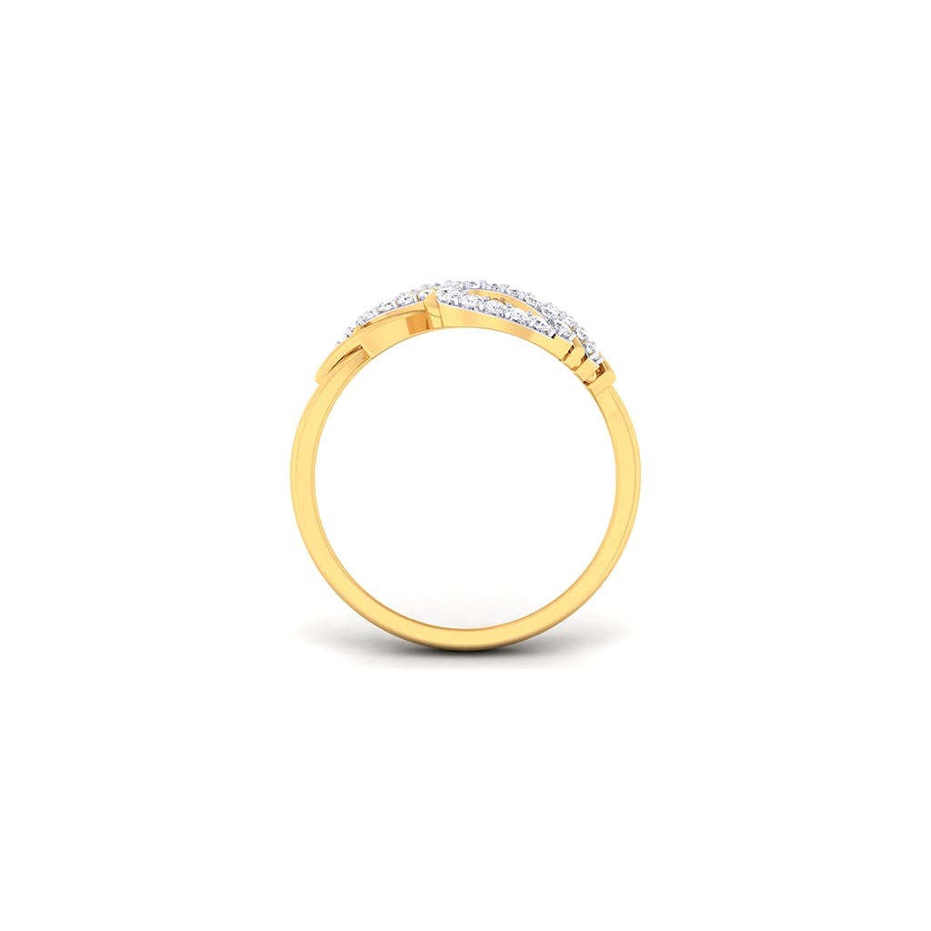 18k Yellow Gold Ring With Diamonds