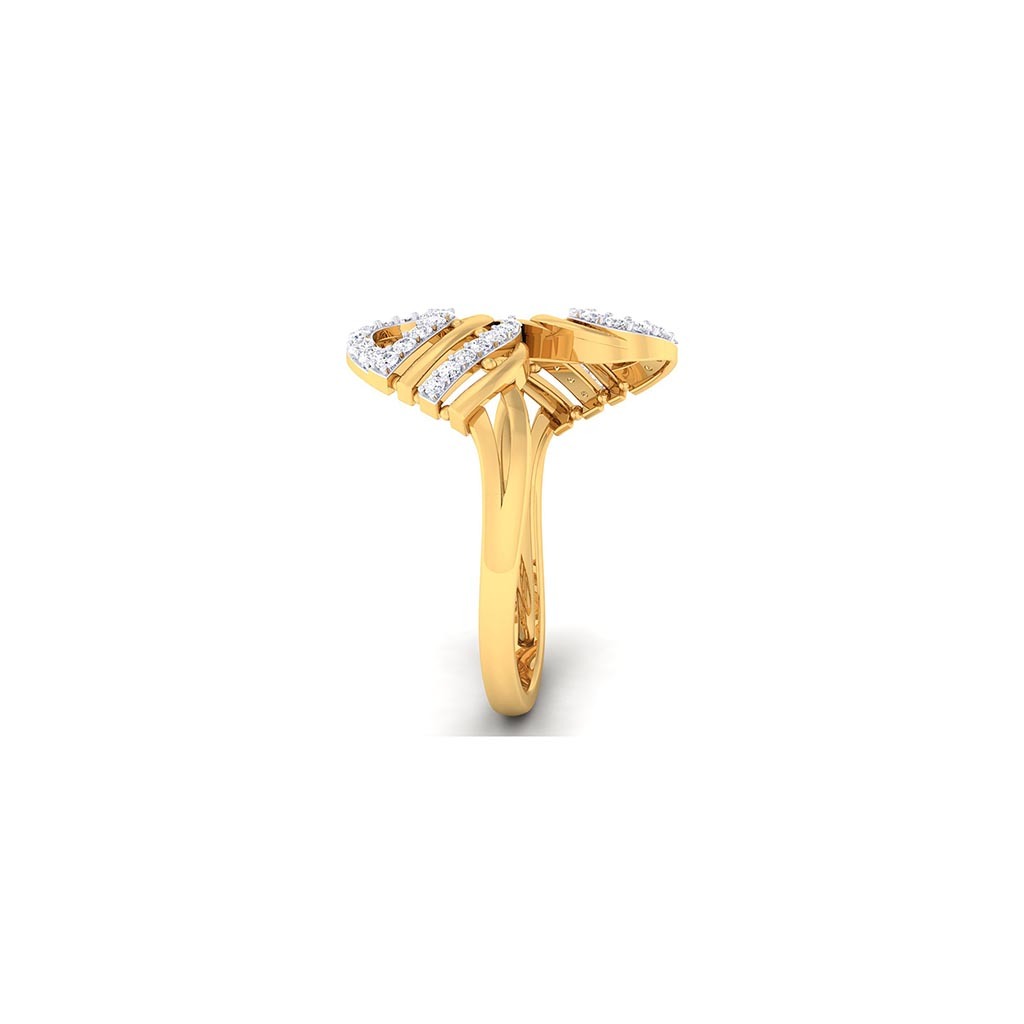 18k Yellow Gold Ring With Diamonds