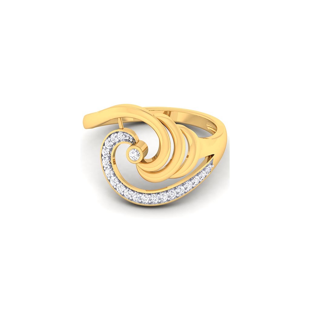 18k Yellow Gold Ring With Diamonds