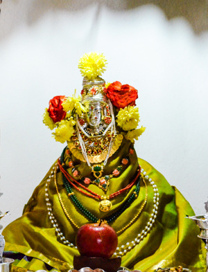 वैभव लक्ष्मी सामग्री