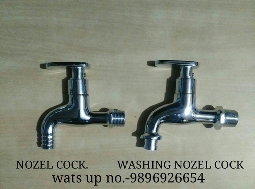 लंबी नाक