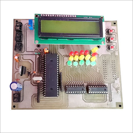 स्वचालित ट्रैफिक लाइट नियंत्रण प्रणाली