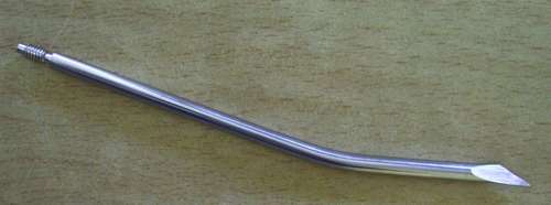 Suction Wound Trocar With Threaded End - Color: White