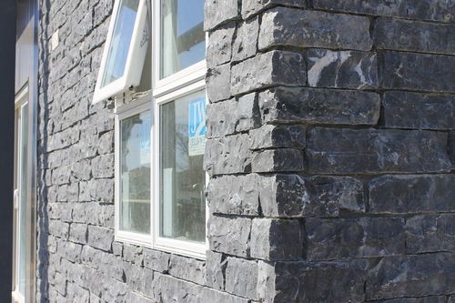 Black Thin Stone Cladding Size: Random