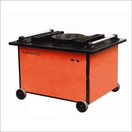 गोल बार मोड़ने की मशीन