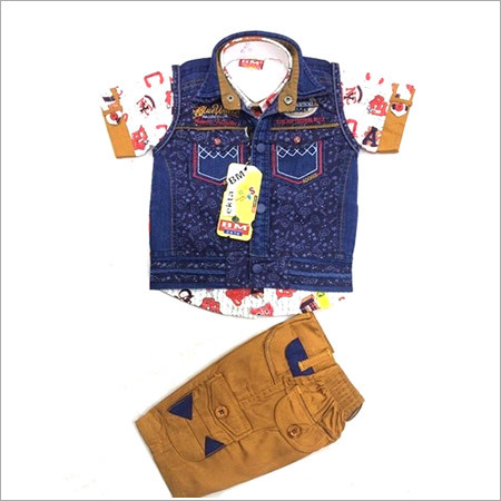 वॉशेबल थ्री पीस सूट