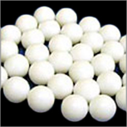 पीटीएफई गेंदें