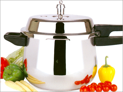 स्टेनलेस स्टील का प्रेशर कुक्कर जिसमें ETB है