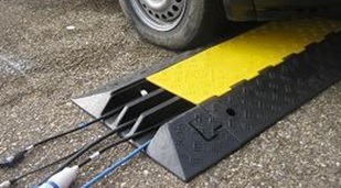 3-Channel Indoor Cable Protectors - Color: Black