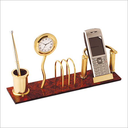 Table Clock with Pen Stand