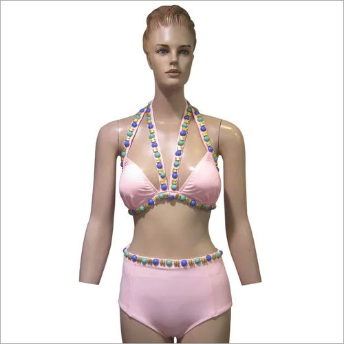 किंटेड बीच वियर बिकिनी एज ग्रुप: वयस्क