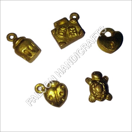 प्राचीन पीतल की मनके