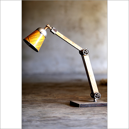 डिजाइनर लकड़ी का दीपक