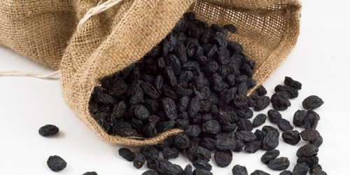 Black Raisins