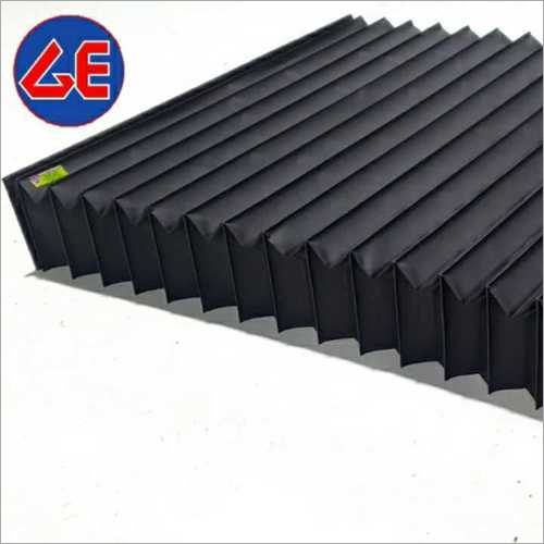 ब्लैक प्रोटेक्टिव बेलोज़