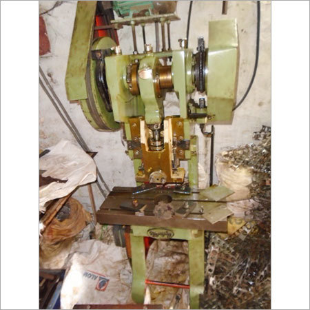 पावर प्रेस नौकरी कार्य