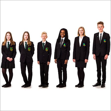 स्कूल की पोशाक