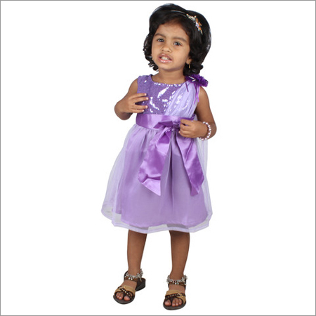 बेबी लैवेंडर पार्टी फ्रॉक