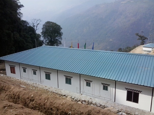औद्योगिक प्रीफैब्रिकेटेड शेल्टर्स