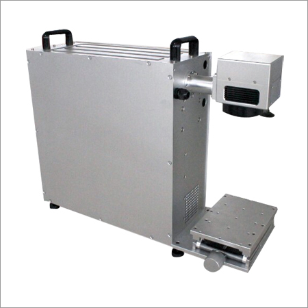 फाइबर लेजर मशीन