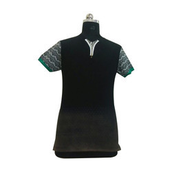 पुरुषों की टी शर्ट