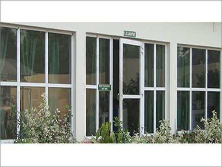uPVC कैसमेंट दरवाजा