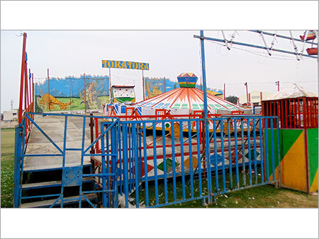 Amusement Tora Tora Ride