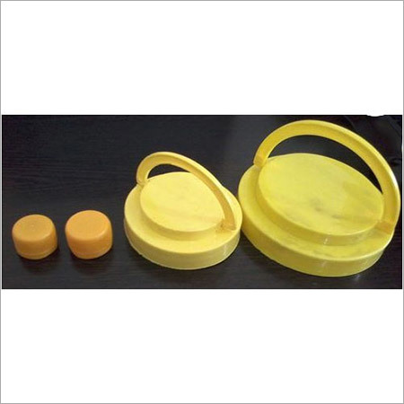 पीली प्लास्टिक कैप